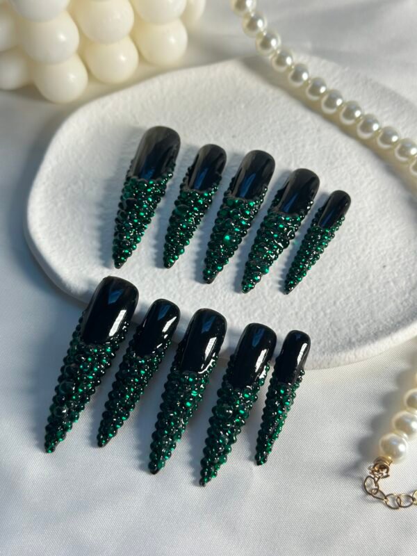 Luxury Black Diamond Nails Set in Gift Box