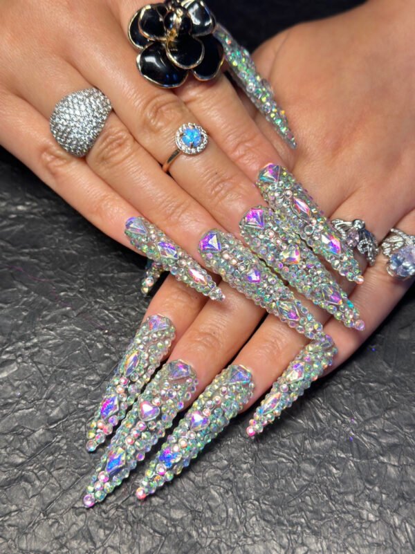 Dreamy Diamond Gradient Nails: Adhesive Bracelet in Gift Box Easy Wear