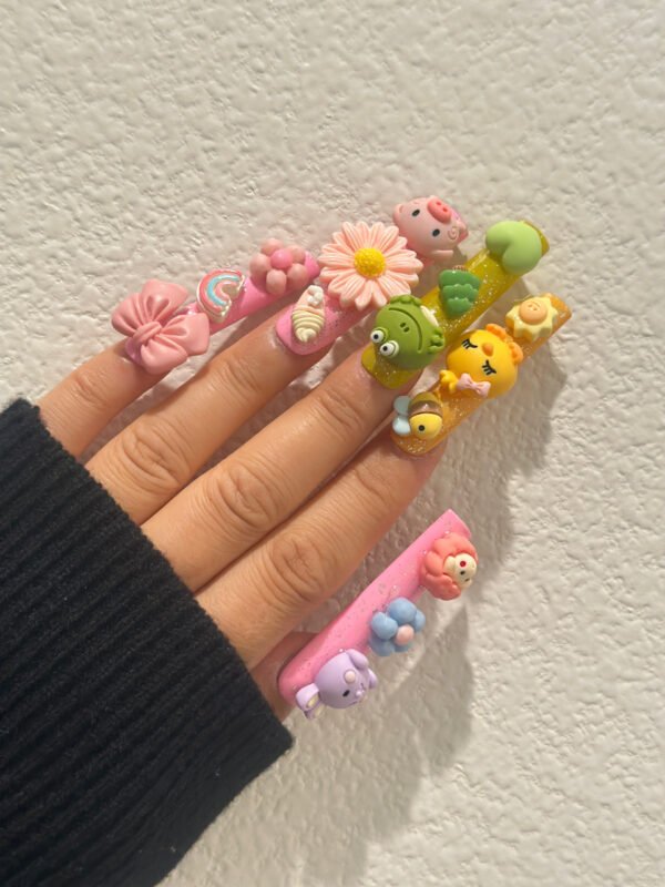 Childlike Curiosity Nails: Cute Handmade Accessories for Playful Vibes