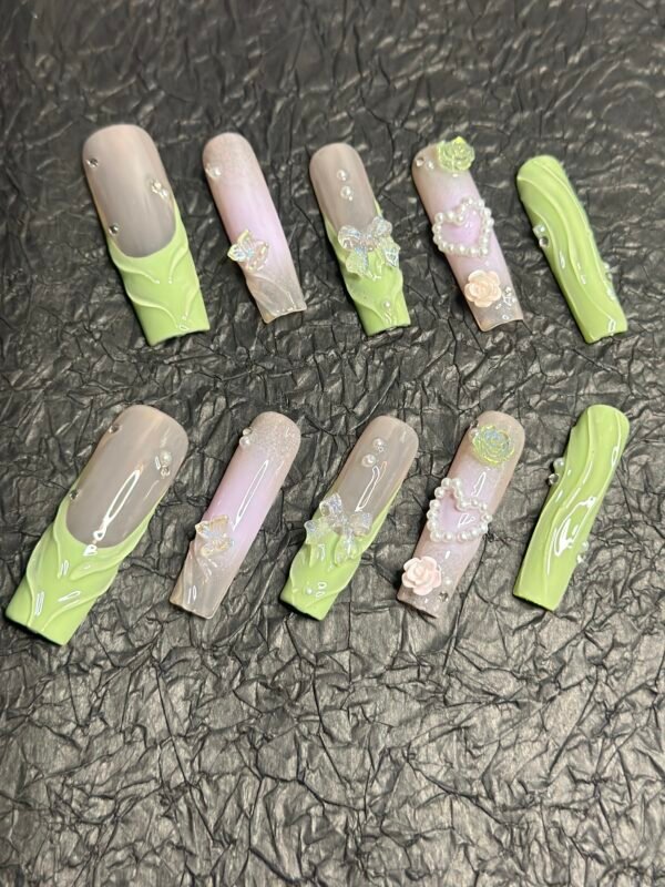 Pastel 3D Floral Nails for Summer🌸 - Image 5